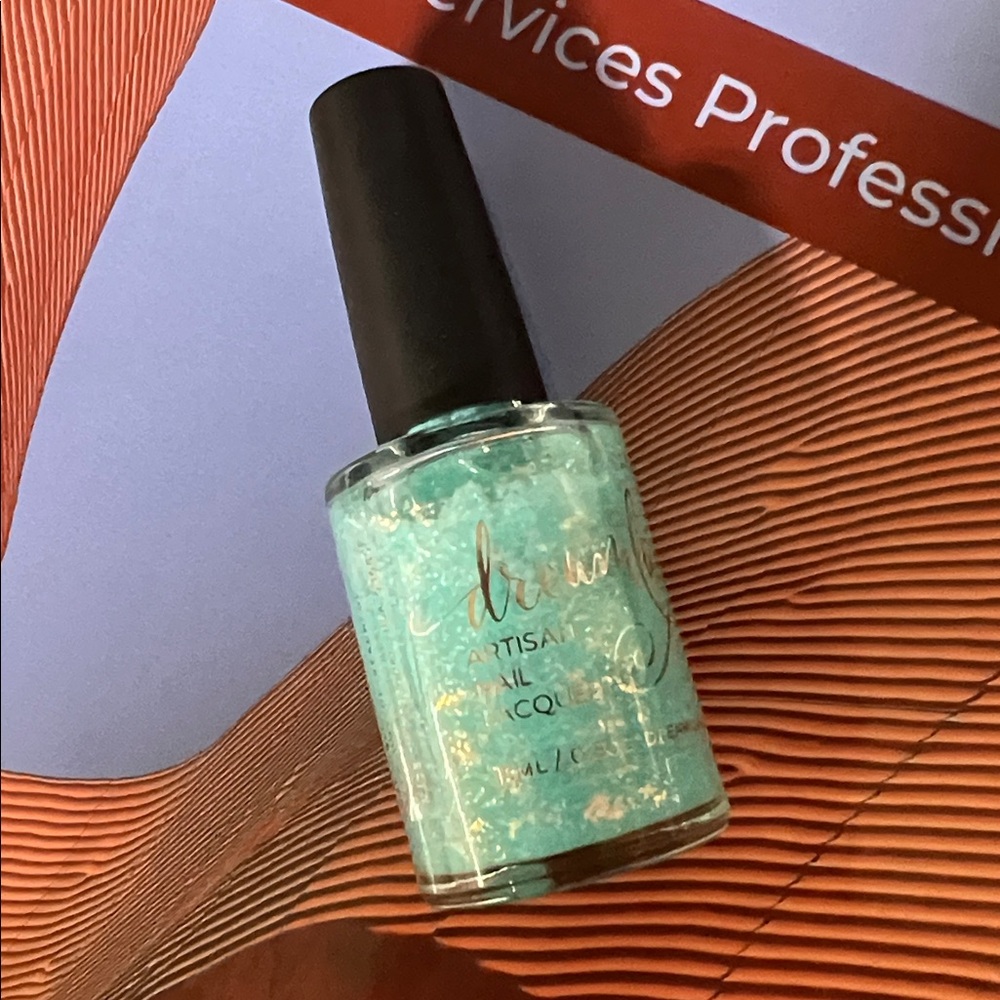 Dreamland Lacquer Nail Polish in Lady Liberty - Picture 4 of 4
